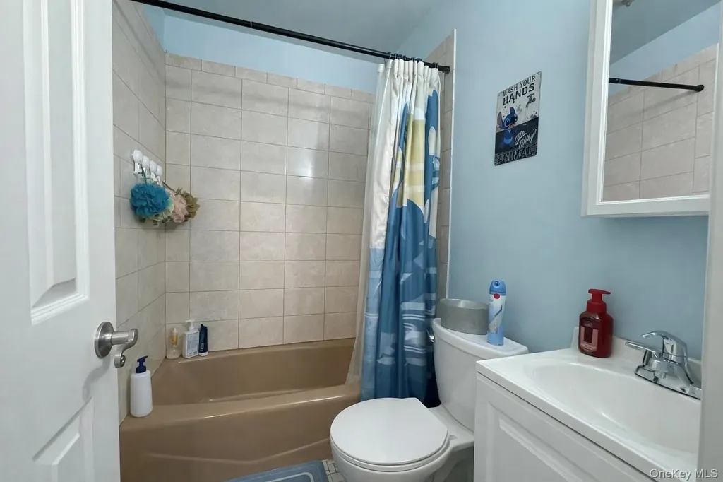 5755 58th Street Maspeth NY 11378