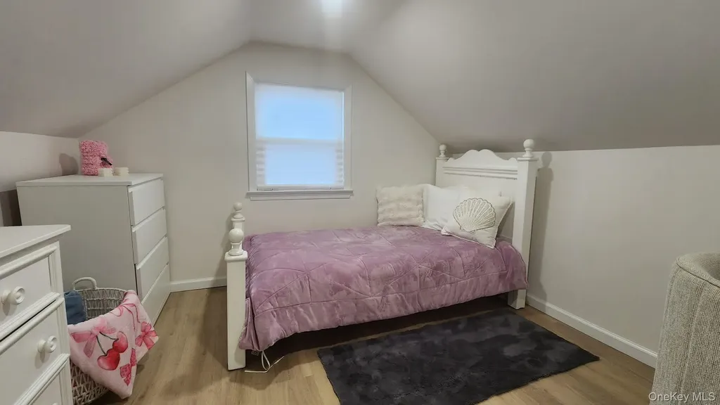 46 W Clearwater Road Lindenhurst NY 11757