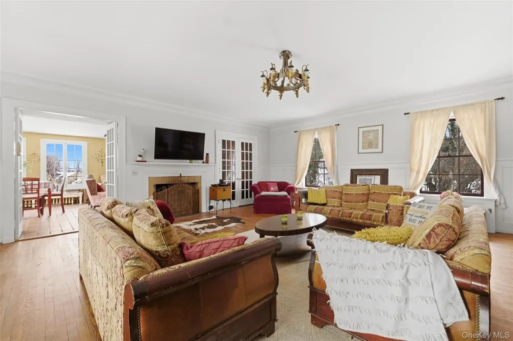 5 Trinity Place Cornwall NY 12518