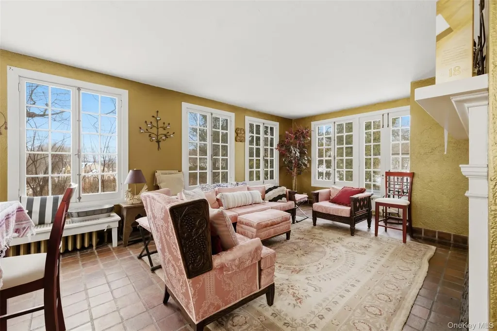 5 Trinity Place Cornwall NY 12518