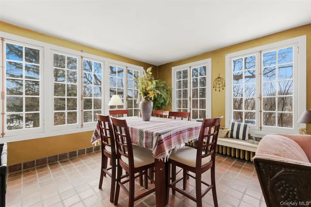 5 Trinity Place Cornwall NY 12518