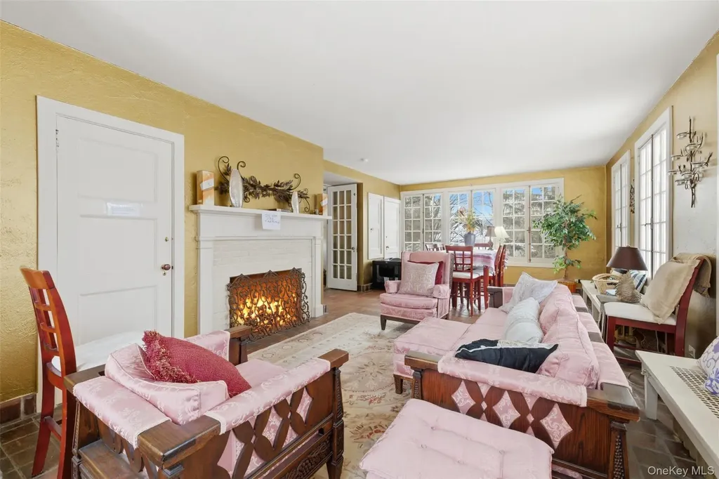 5 Trinity Place Cornwall NY 12518
