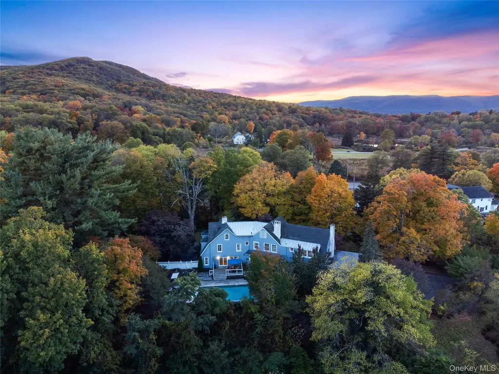 5 Trinity Place Cornwall NY 12518