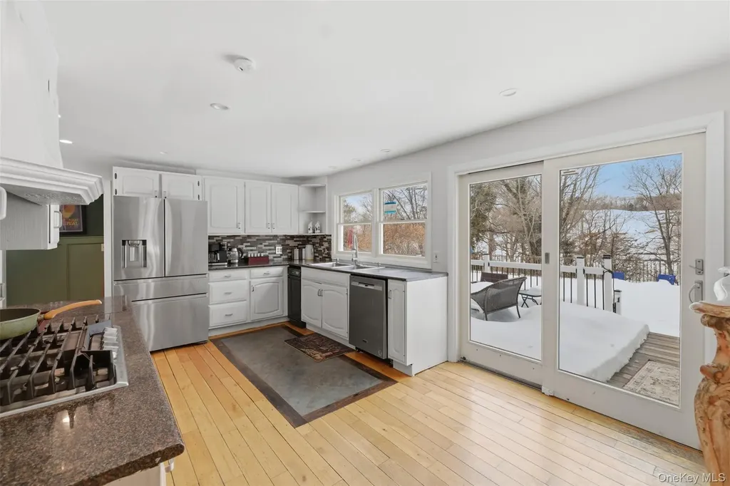 5 Trinity Place Cornwall NY 12518