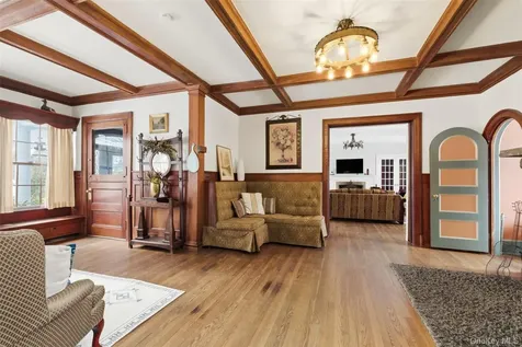 5 Trinity Place Cornwall NY 12518