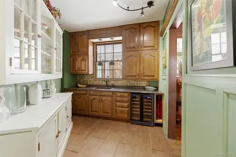 5 Trinity Place Cornwall NY 12518