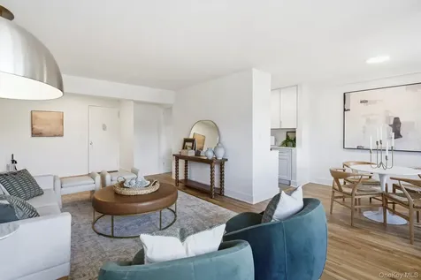 80 E Hartsdale Avenue Hartsdale NY 10530