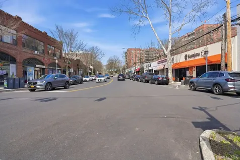 80 E Hartsdale Avenue Hartsdale NY 10530