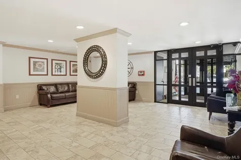 80 E Hartsdale Avenue Hartsdale NY 10530