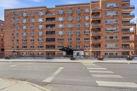 80 E Hartsdale Avenue Hartsdale NY 10530