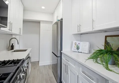 80 E Hartsdale Avenue Hartsdale NY 10530
