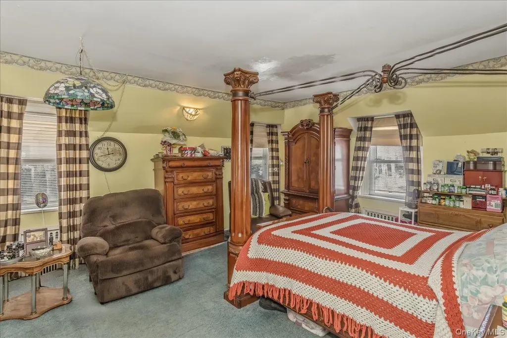 12 Stone Boulevard Massapequa NY 11758