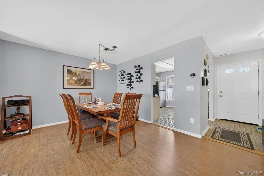 325 Cornwall Meadows Lane Patterson NY 12563