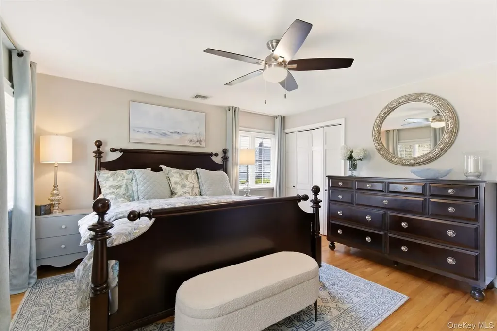 36 Bay Drive E Huntington NY 11743