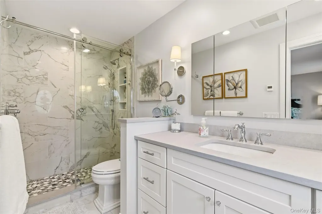 36 Bay Drive E Huntington NY 11743