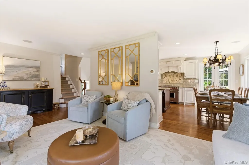 36 Bay Drive E Huntington NY 11743