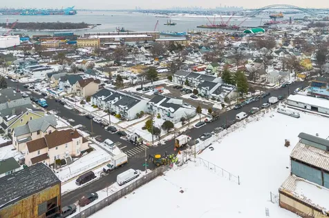 15 Davidson Court Staten Island NY 10303