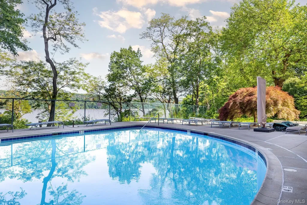 2727 Palisade Avenue Bronx NY 10463