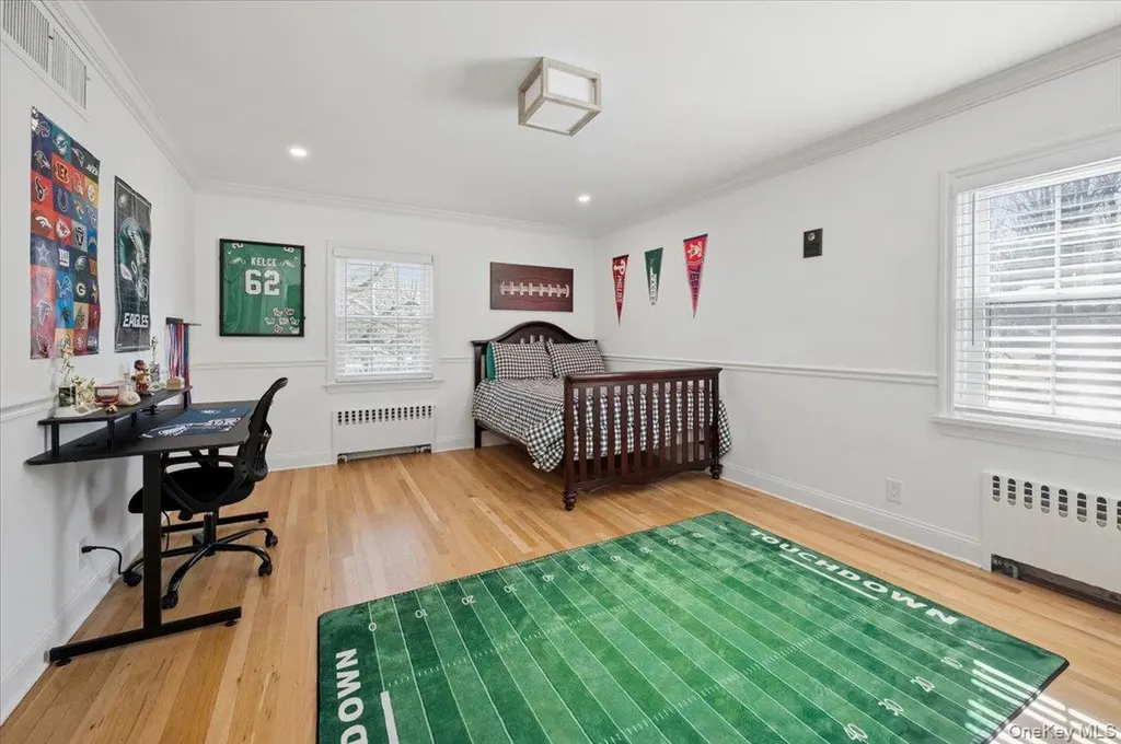31 Priory Lane Pelham NY 10803