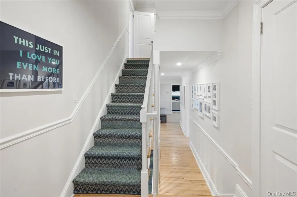 31 Priory Lane Pelham NY 10803