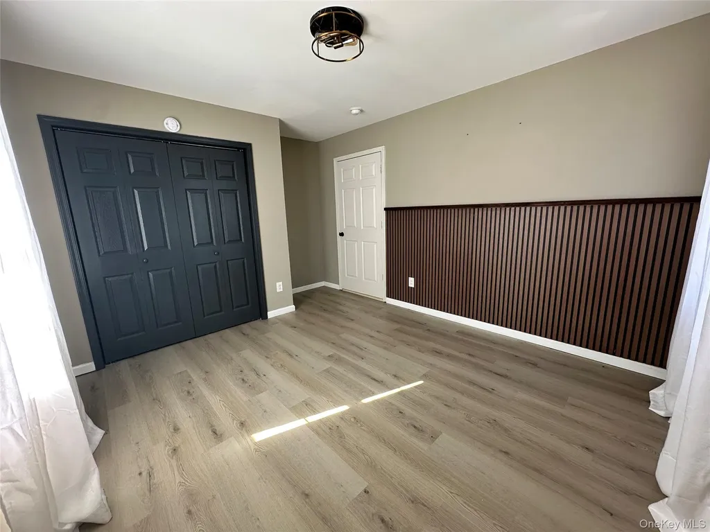 1241 Ridgebury Road New Hampton NY 10958