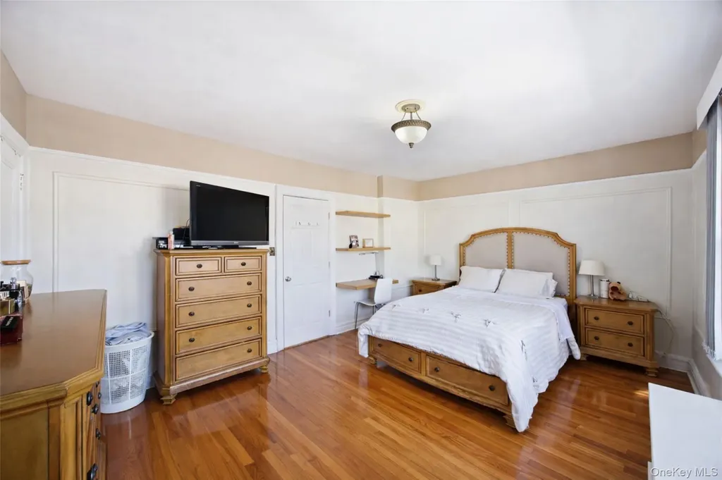 14740 33rd Avenue Flushing NY 11354