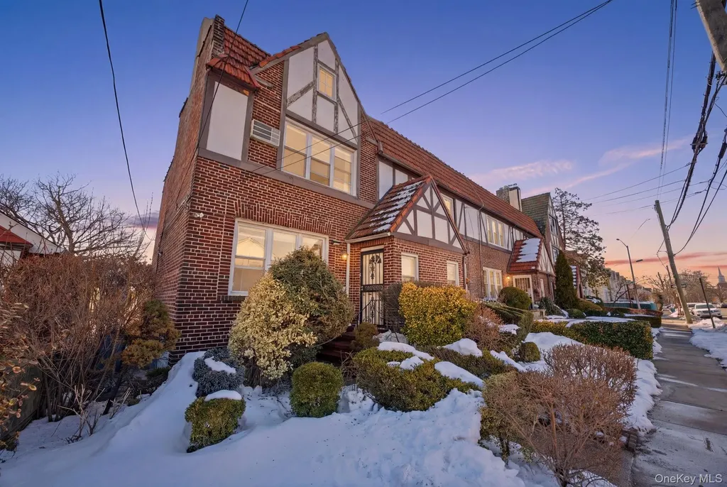 14740 33rd Avenue Flushing NY 11354