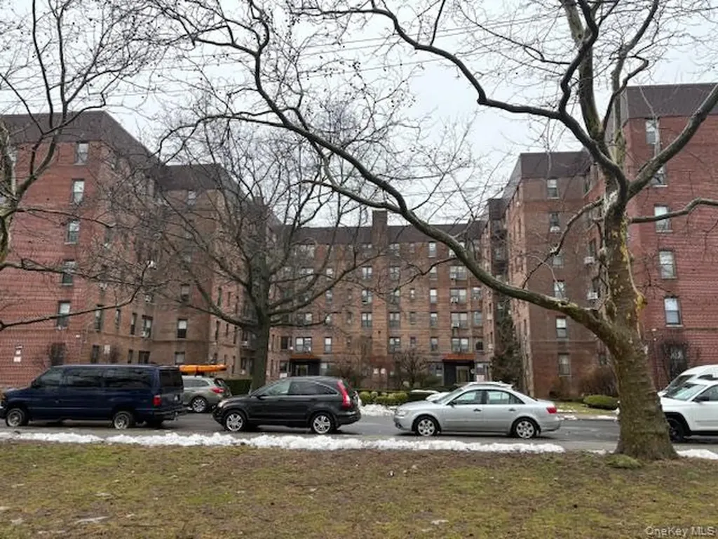 2220 Burnett Street Brooklyn NY 11229