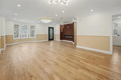 16118 122nd Avenue Jamaica NY 11434