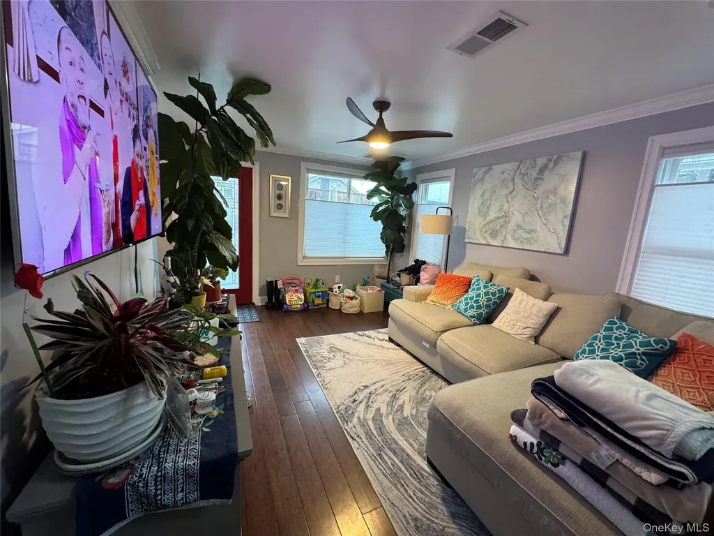 63 Ohio Avenue Long Beach NY 11561