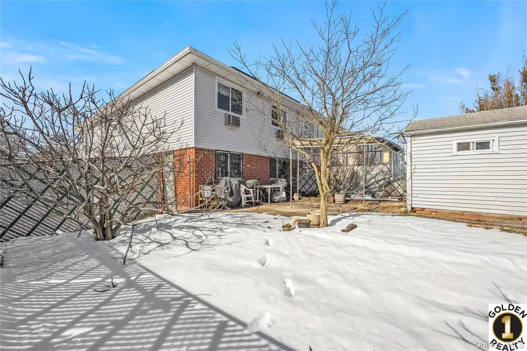 1665 156th Street Whitestone NY 11357