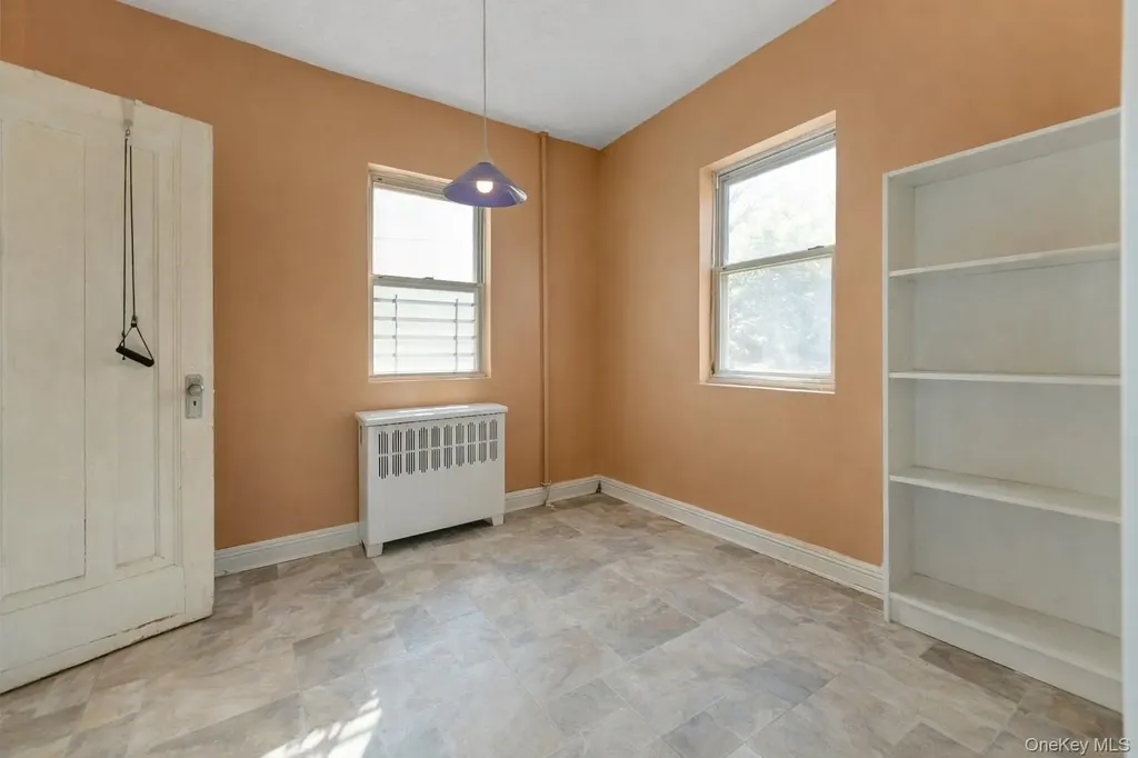 2335 Yates Avenue Bronx NY 10469