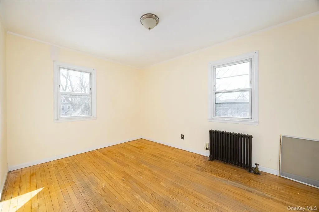 28 Vernon Terrace Poughkeepsie NY 12601