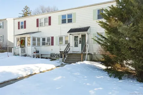 28 Vernon Terrace Poughkeepsie NY 12601