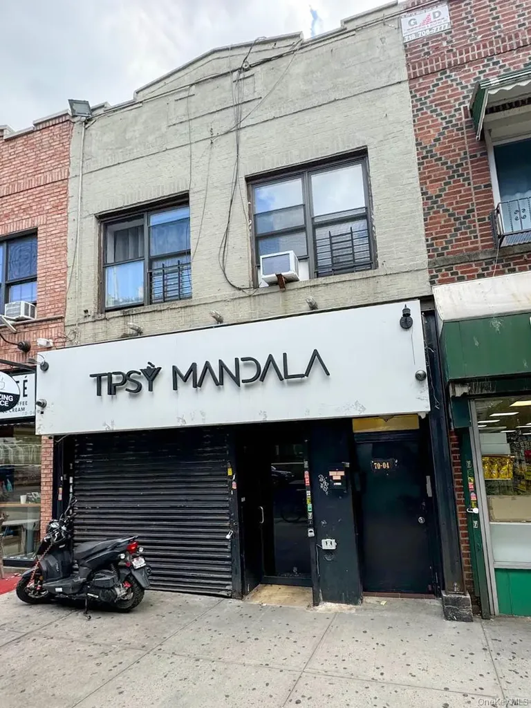 7004 Roosevelt Avenue Jackson Heights NY 11372