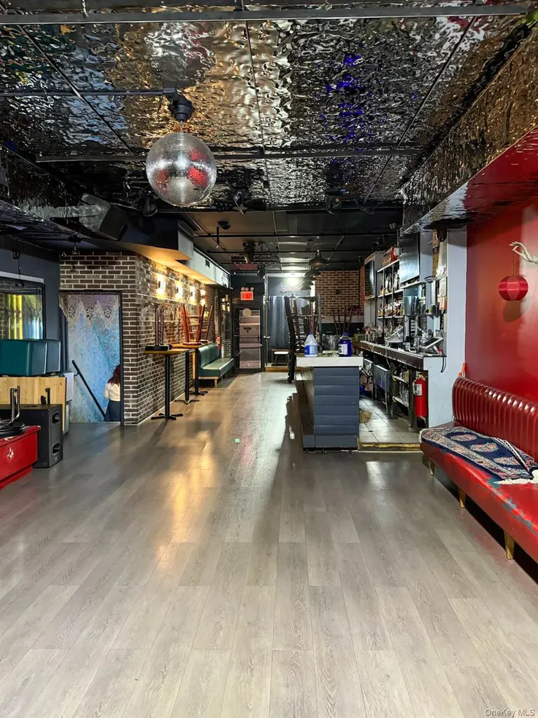 7004 Roosevelt Avenue Jackson Heights NY 11372