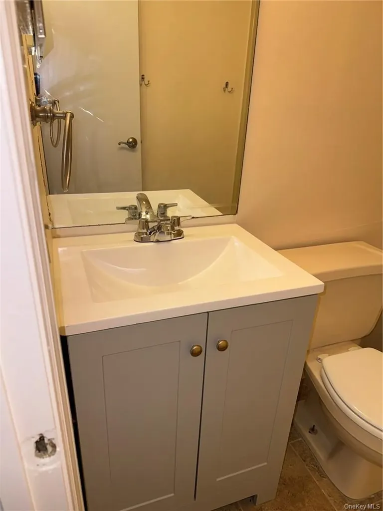 100 Hillside Drive Middletown NY 10941