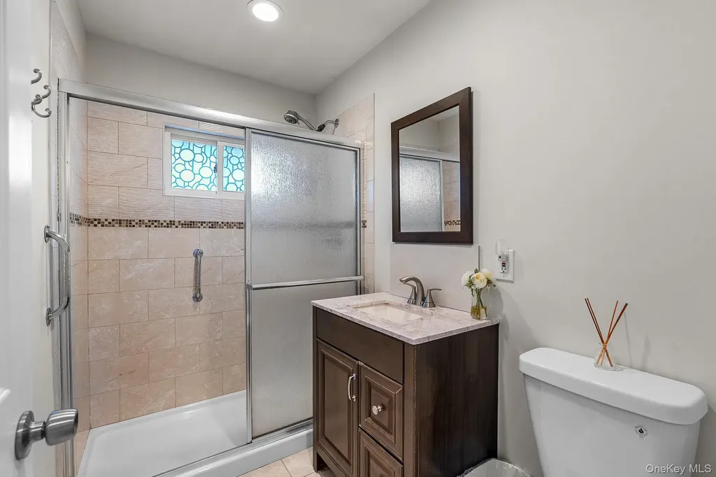 48 Daffodil Lane Wantagh NY 11793