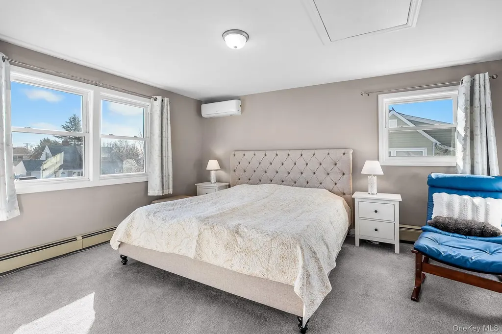 48 Daffodil Lane Wantagh NY 11793