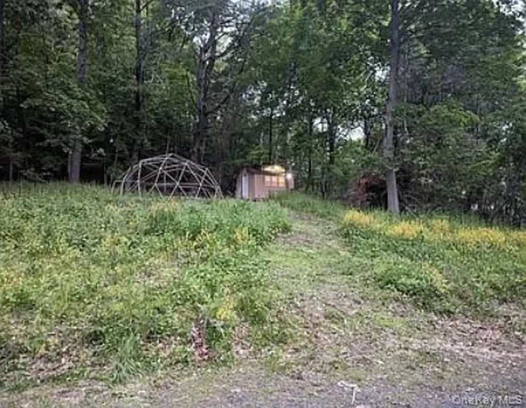 189 County Route 26 Coxsackie NY 12042