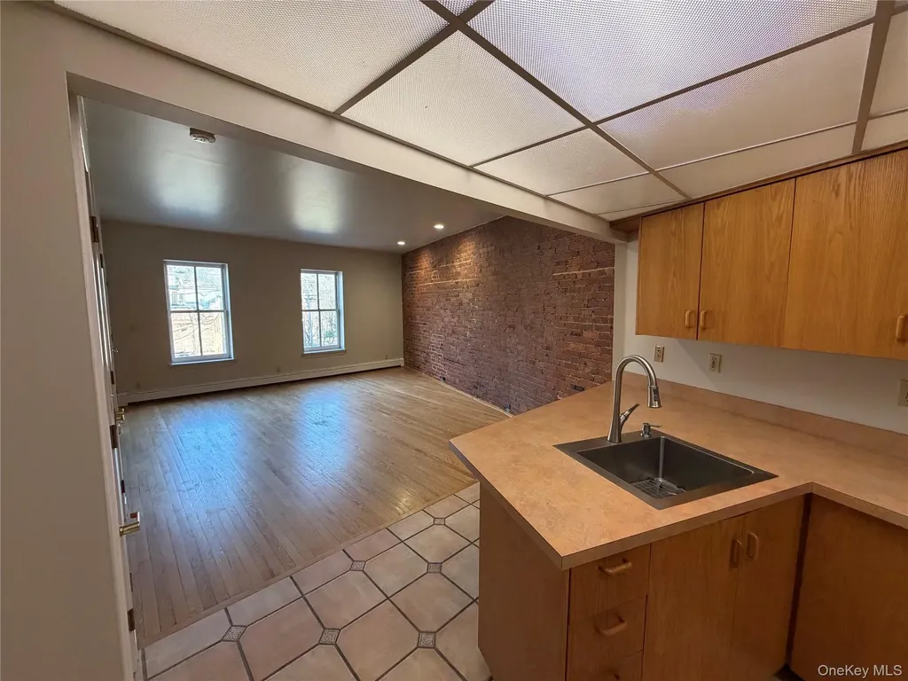528 Main Street Beacon NY 12508