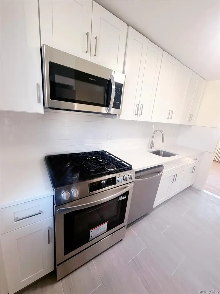 64-11 Springfield Boulevard Oakland Gardens NY 11364