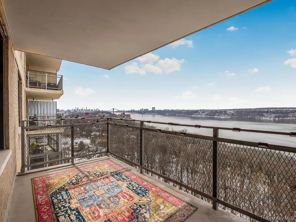 3671 Hudson Manor Terrace Bronx NY 10463
