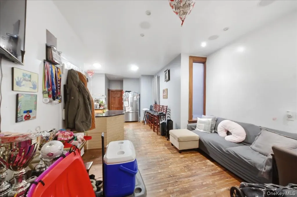 92 Elliott Avenue Yonkers NY 10705