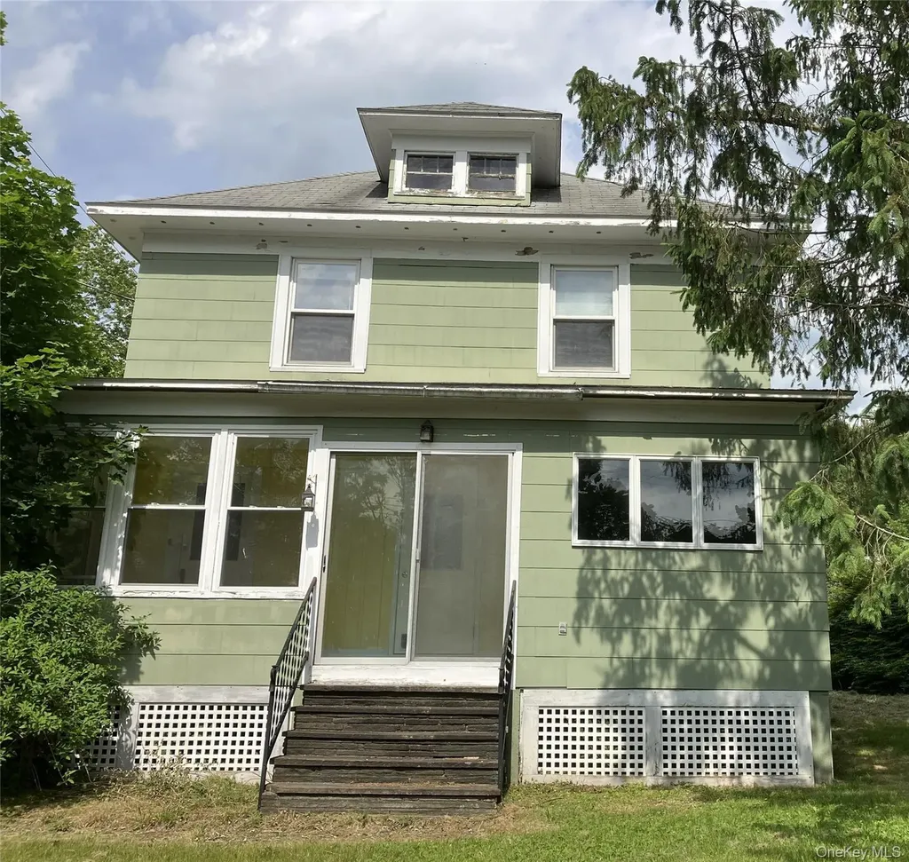 6218 State Route 42 Woodbourne NY 12788