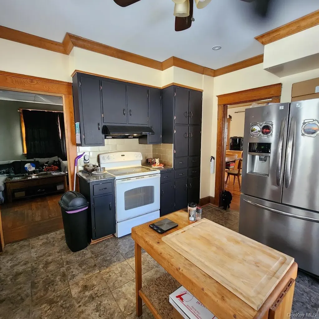 6218 State Route 42 Woodbourne NY 12788
