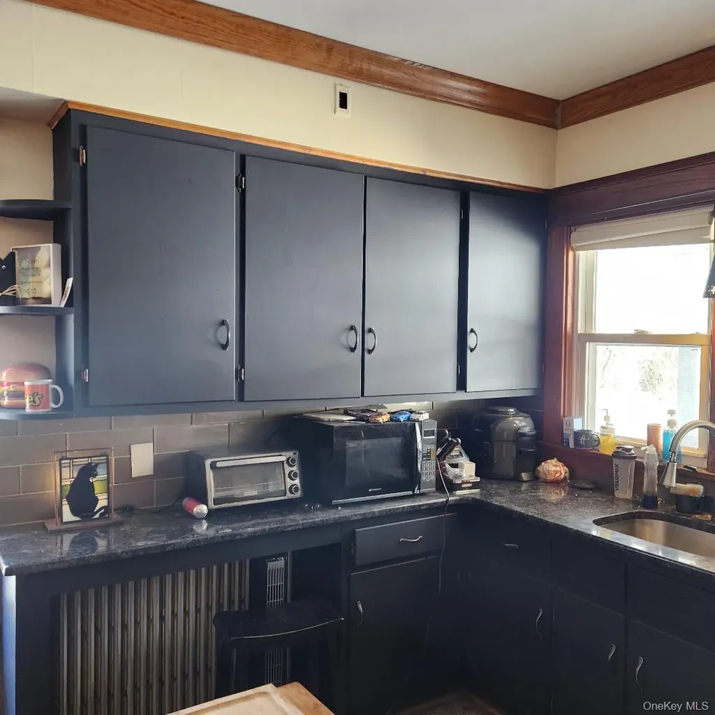 6218 State Route 42 Woodbourne NY 12788