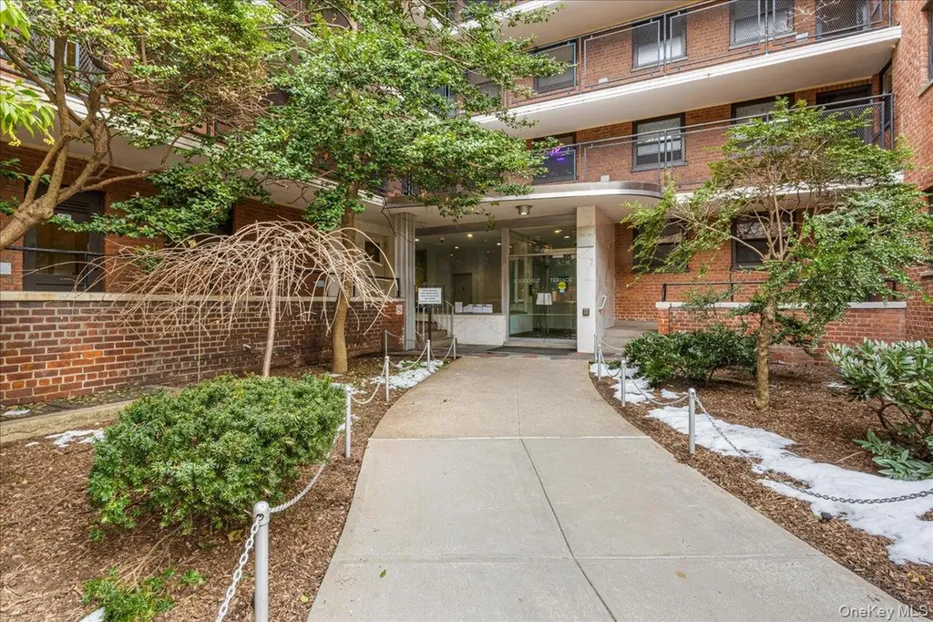 35-31 85th Street Jackson Heights NY 11372