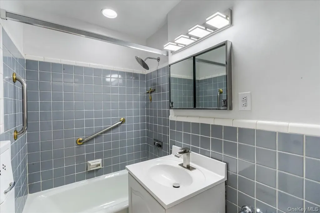 35-31 85th Street Jackson Heights NY 11372