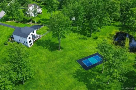29 Orchard View Drive Marlboro NY 12542